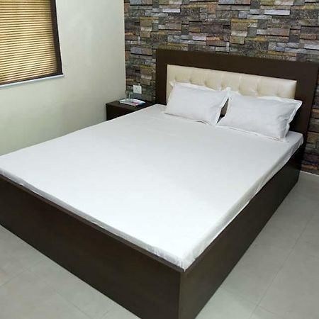 Oyo 3512 Hotel Crystal Residency Jamshedpur Exterior photo